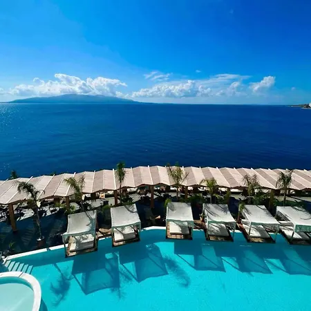 Apartment Beachfront Sarande