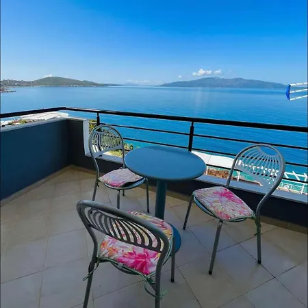 Apartment Beachfront