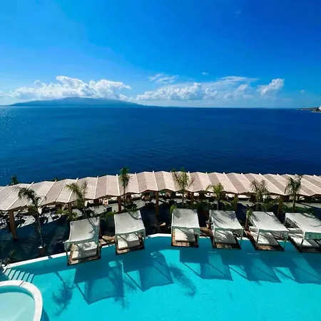 Apartment Beachfront Sarande
